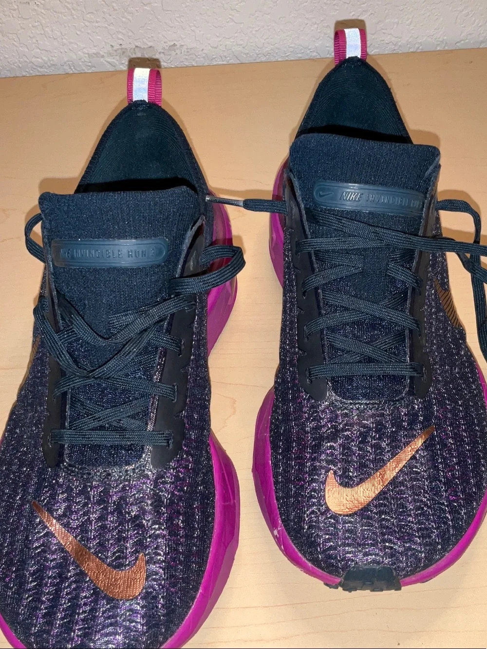 Nike invincible women’s